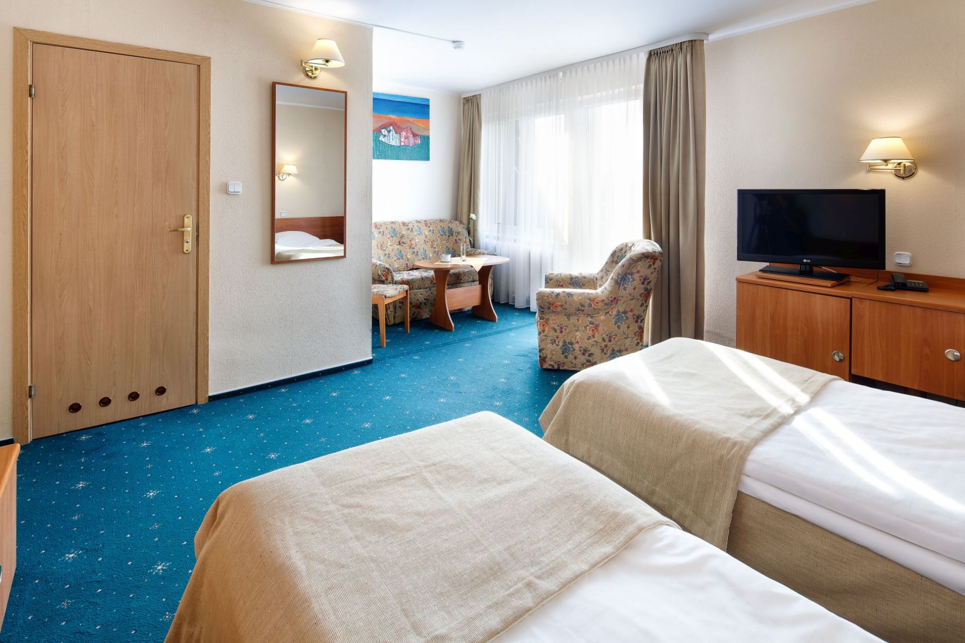 Lux double room - building with an elevator